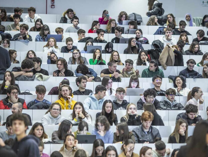 Studenti in aula al Politecnico di Milano