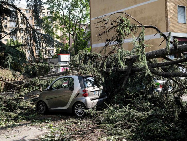Clima, nubifragio flagella Milano: cos'è il 