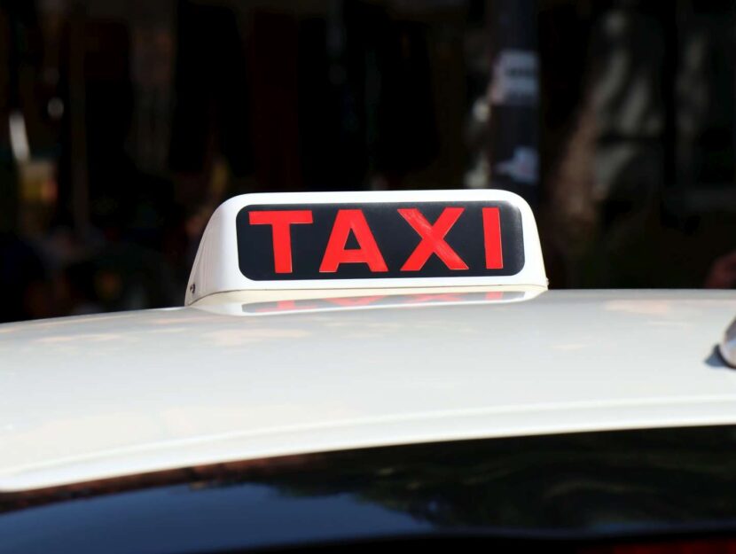 Taxi gratis all’uscita della discoteca