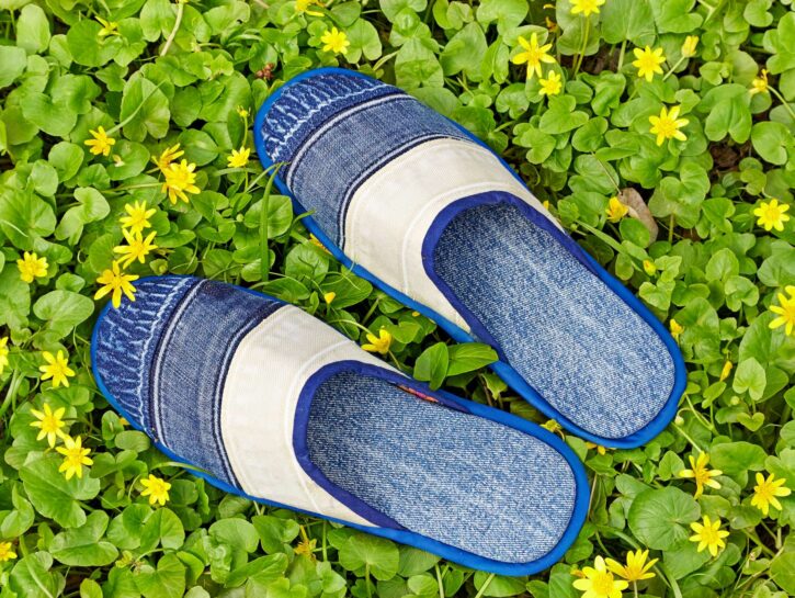 Come fare delle pantofole fai da te in jeans