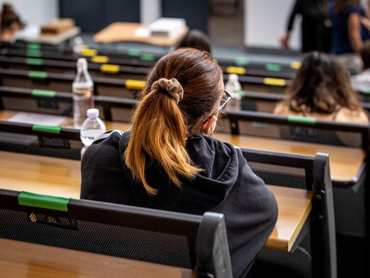 Test di Medicina venduto su Telegram, l'esposto in procura