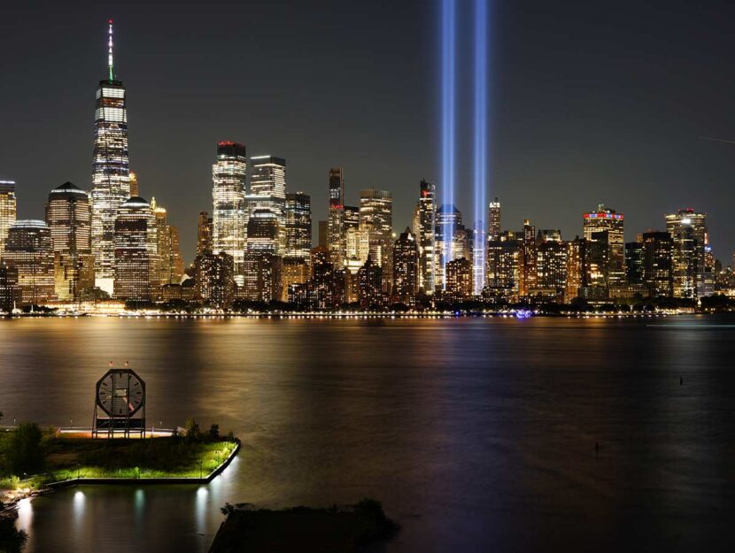 Tribute in Light a New York, i fasci di luce in ricordo delle vittime dell'11 settembre