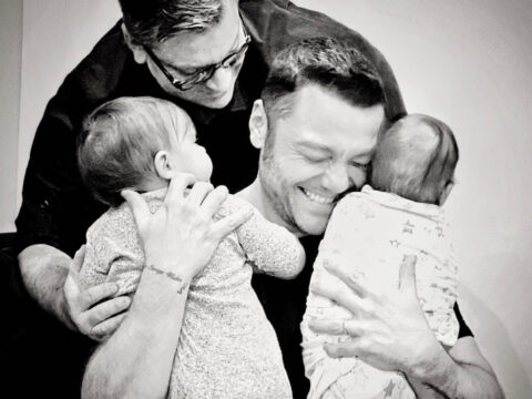Tiziano Ferro divorzia, l'annuncio: "Momento doloroso, non posso portare i miei figli in Italia"