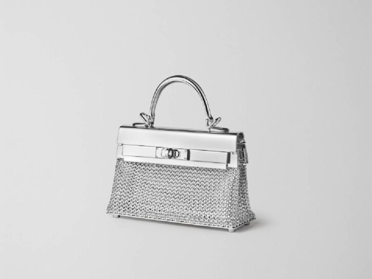 Kelly Morphose: l'iconica bag in mostra a Milano