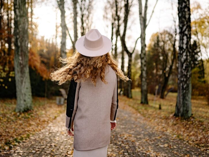 Le frasi più belle sull'autunno per celebrare la magia della stagione