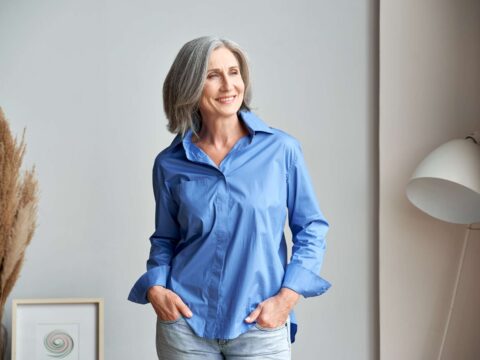 Come fare un grembiule da cucina con una camicia