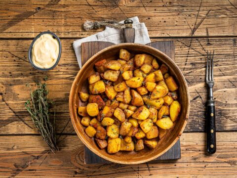 Come preparare le patate al sale profumato