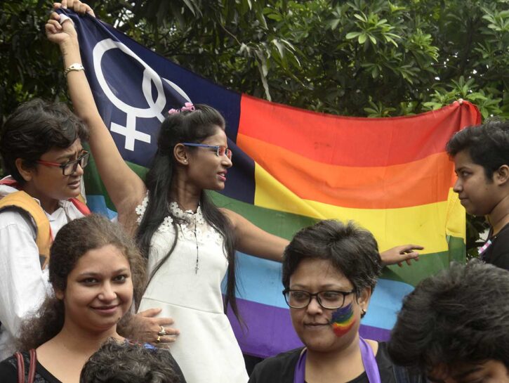 Unioni omosessuali, Corte Suprema dell'India delude le speranze LGBTQ+