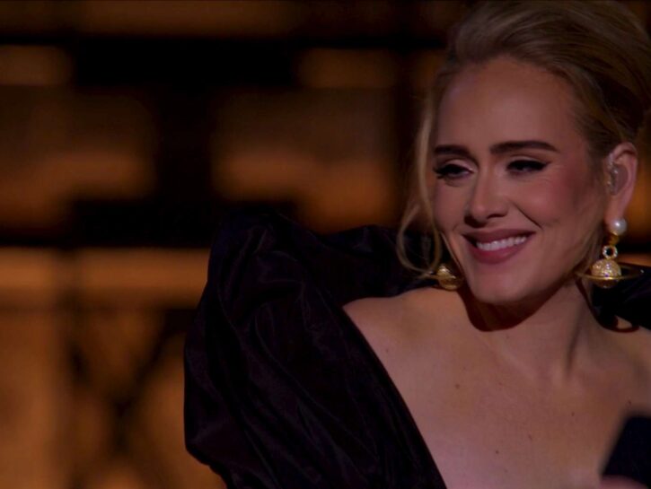 Adele confessa problemi di alcolismo: 