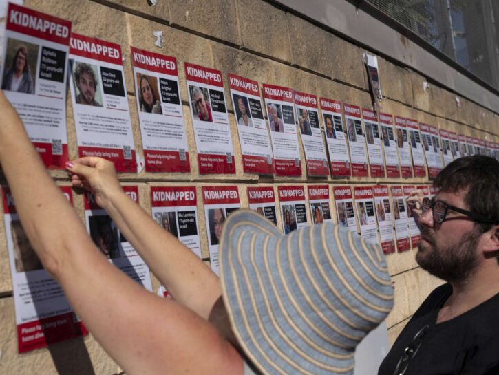 Israele, Ohad Zichri ostaggio di Hamas: oggi compie nove anni