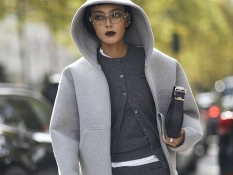 Maglioncino grigio: come indossarlo e quale comprare per i look dell’autunno 2023
