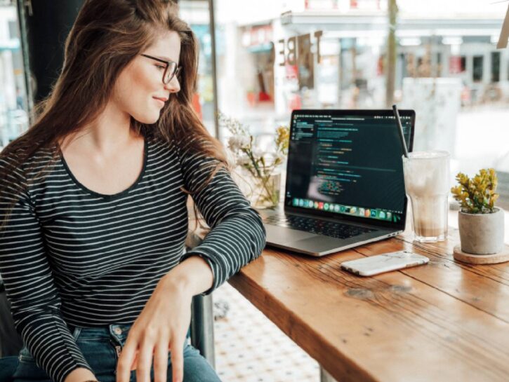 Cos'è il coding: la lingua universale ai tempi di internet