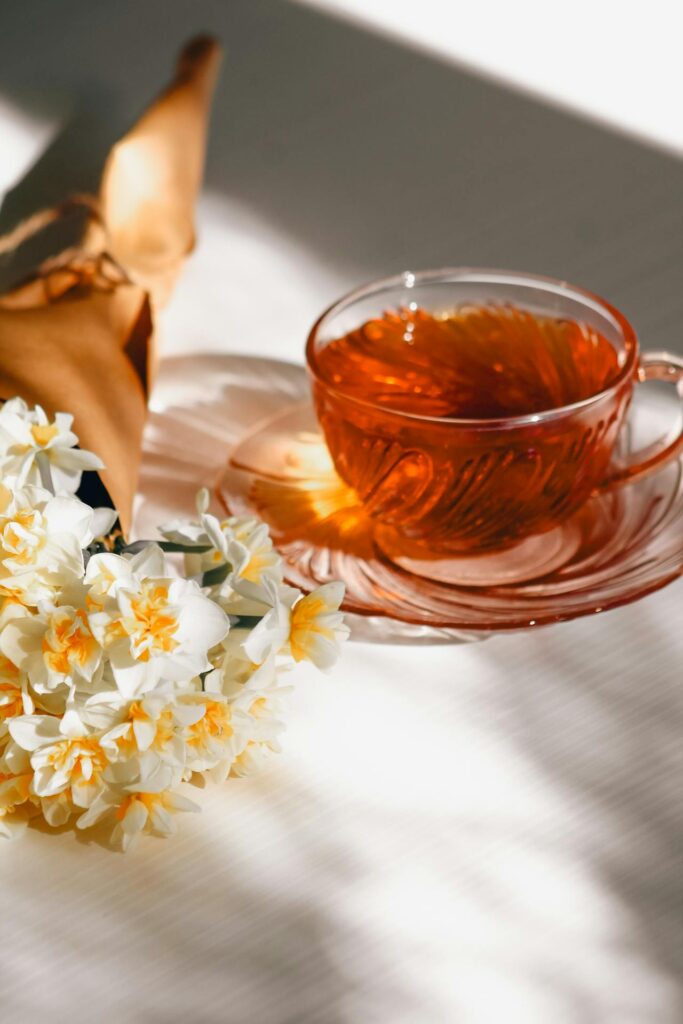 tazza con tisana calda