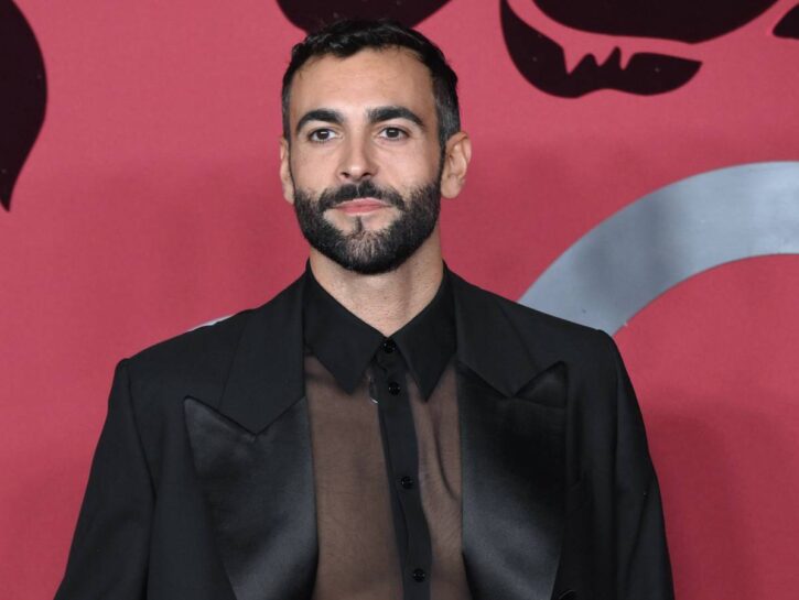 Sanremo 2024, Mengoni co-conduttore della prima serata: l'annuncio