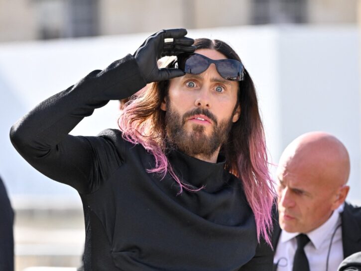 L'impresa di Jared Leto: scala l'Empire State Building per lanciare il nuovo tour