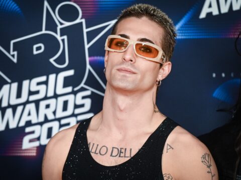 Il fascino del buzz cut, da Harry Styles a Damiano dei Maneskin