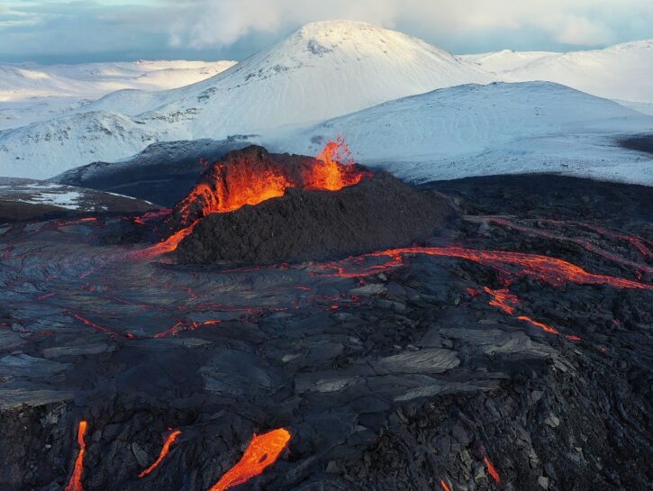 È sicuro viaggiare in Islanda con un'eruzione vulcanica 