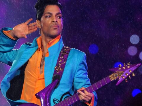 All’asta online il guardaroba di Prince: in vendita i capi iconici
