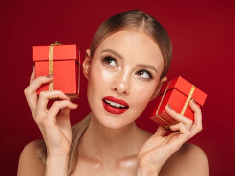 I regali di Natale per beauty addicted, divisi per budget sino a 100 euro