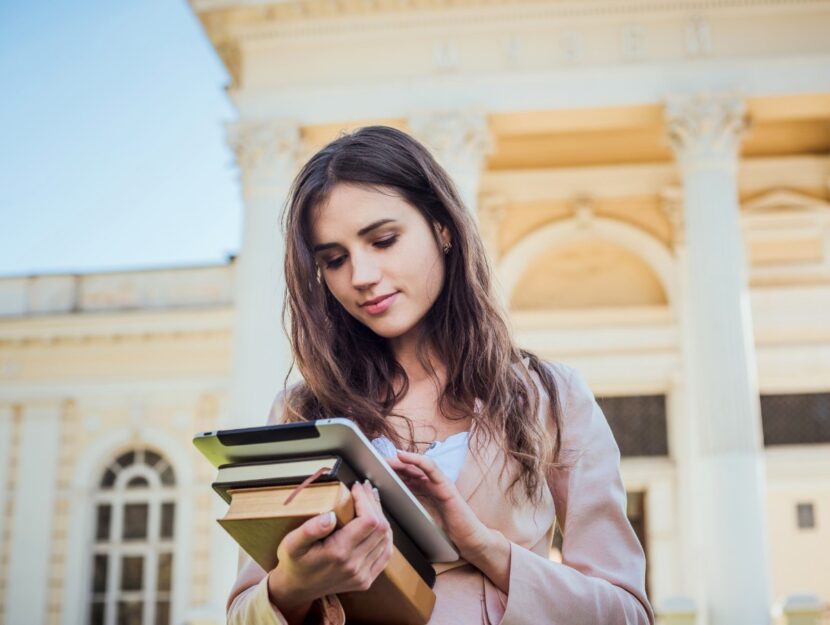 Quanto costa andare all'università? Allarme rincari nell'ultimo report