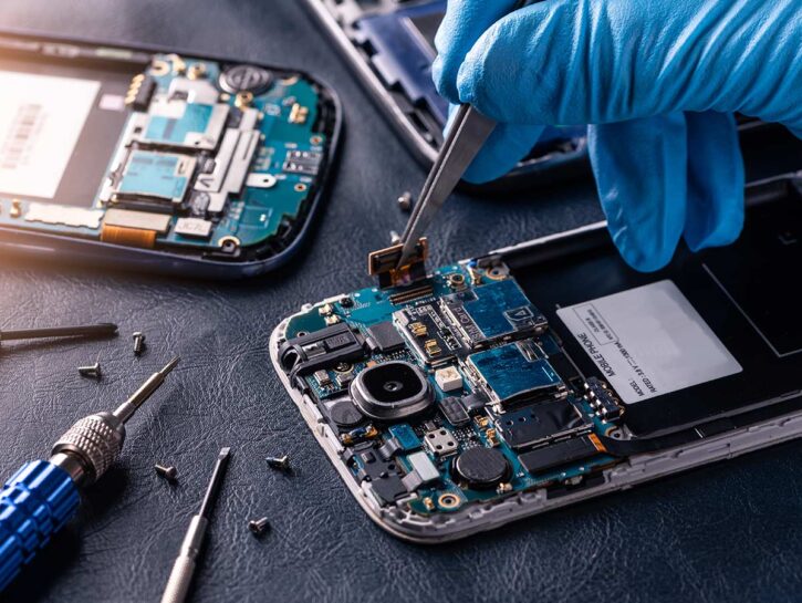 Smartphone e diritto alla riparazione: arriva una norma