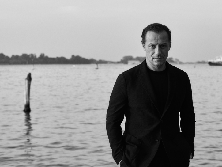 Stefano Accorsi: «Io no che non m'annoio»