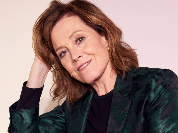 Sigourney Weaver: 74 anni e... sentirli!