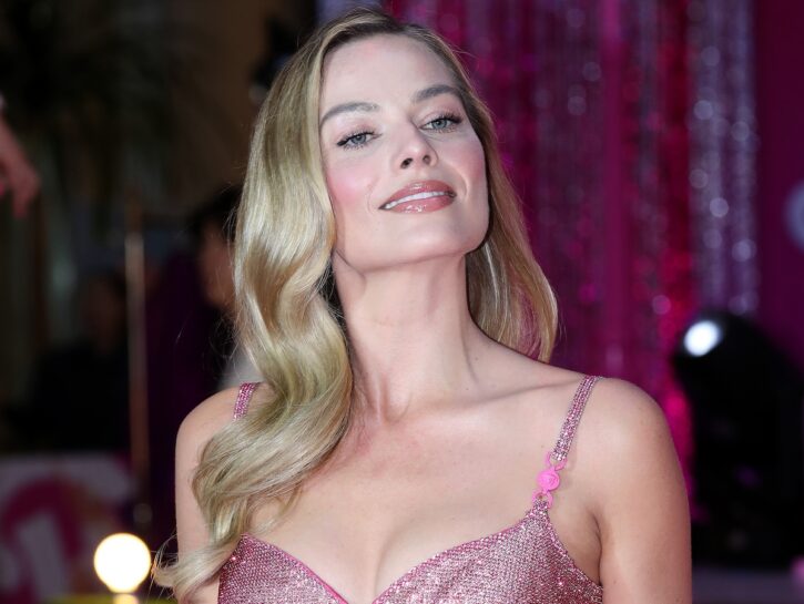 Il 2023 è stato l'anno dei capelli sciolti da red carpet: basta chignon?