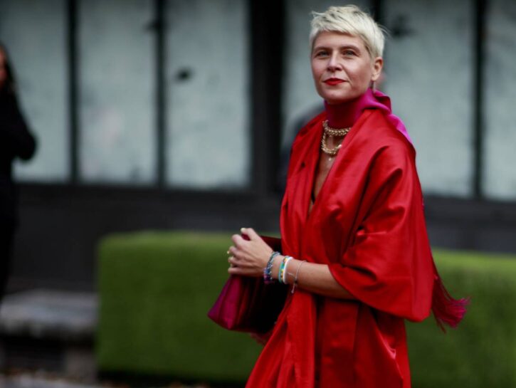 Rosso e oro: abbinamenti chic per i look delle Feste