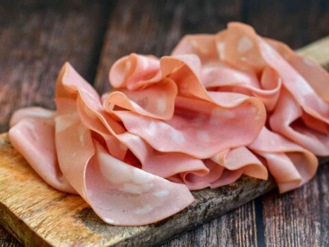 Il "New York Times" celebra la mortadella, nuova regina dei salumi negli Usa