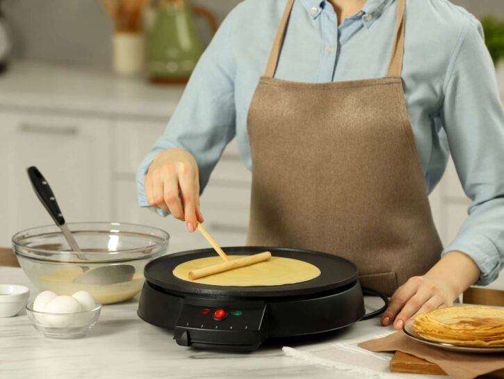Come preparare le crêpes prosciutto, mozzarella e besciamella