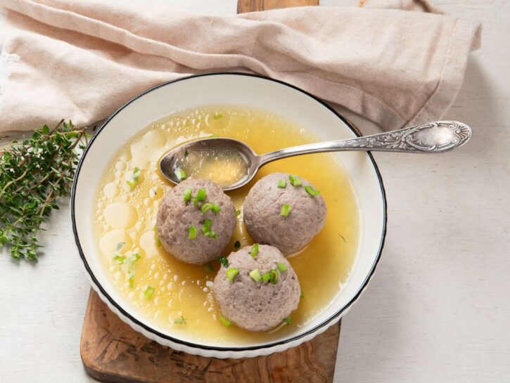 Come preparare i canederli in brodo