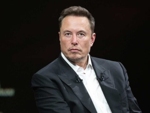 Musk: “Il primo paziente di Neuralink muove il mouse con il pensiero”