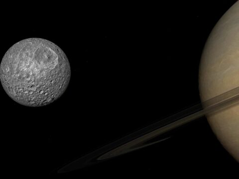 Spazio, la Luna “Morte Nera” di Saturno nasconde un oceano