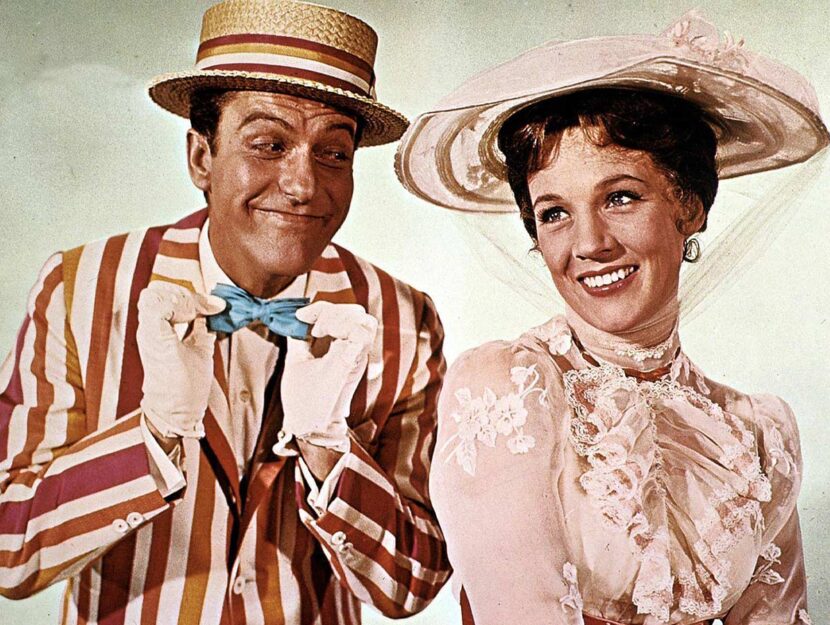 Bert Dick van Dyke e Julie Andrew in Mary Poppins