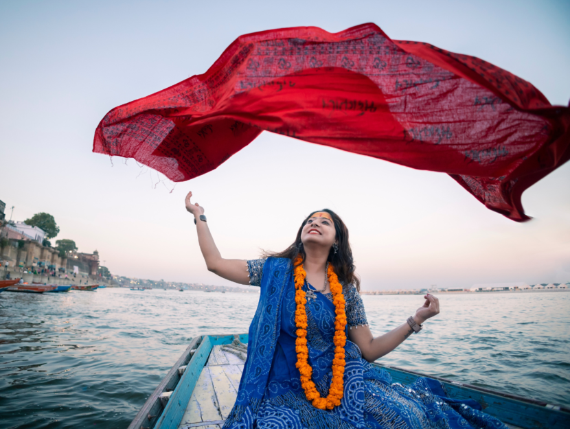 India: in barca sul Varanasi Ganga