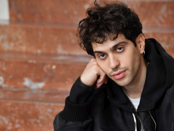 Universal Music ritira le canzoni da TikTok: via dalla piattaforma Elodie e Mahmood