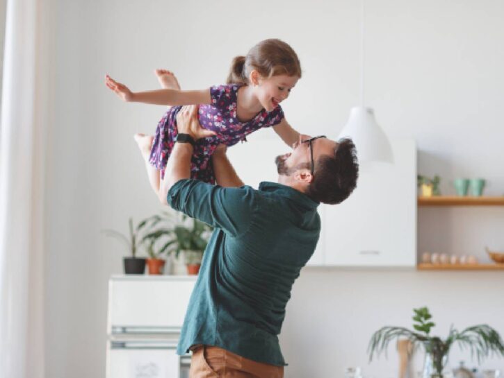 Dalle cuffie bluetooth al completo da padel: i nostri consigli per la festa del papà