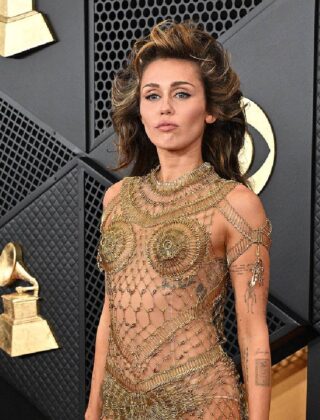 Grammy Awards 2024: tutti i look delle star