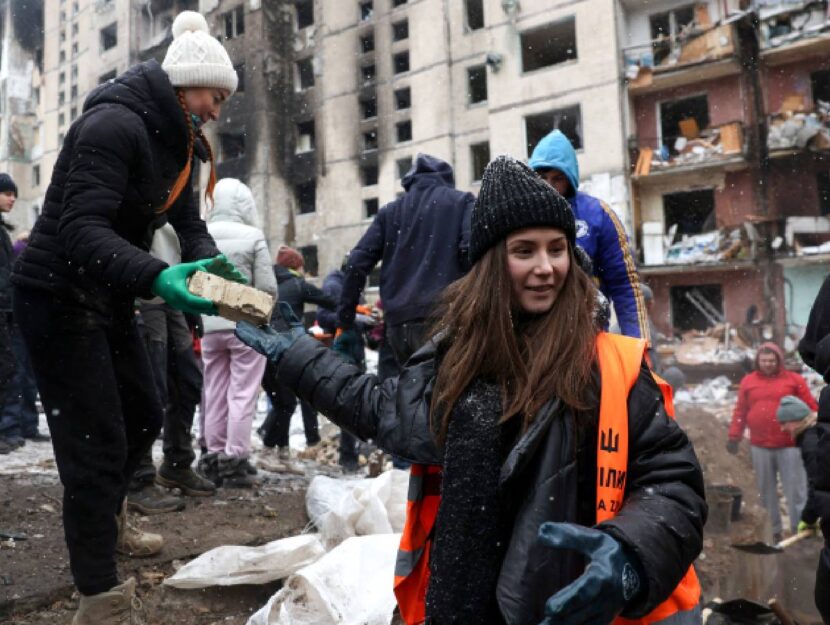 Cooperanti al lavoro a Kiev, Ucraina