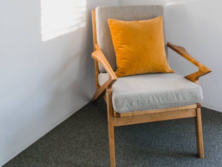 Color grigio perla: come arredare una camera da letto