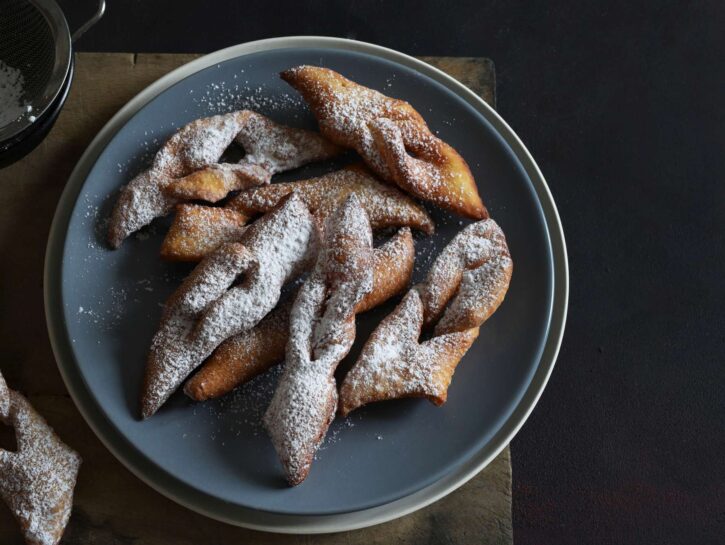Bugnes di Carnevale: la ricetta del dolce lionese