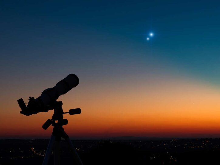 Scoperte tre nuove lune nel Sistema Solare: ecco dove si trovano