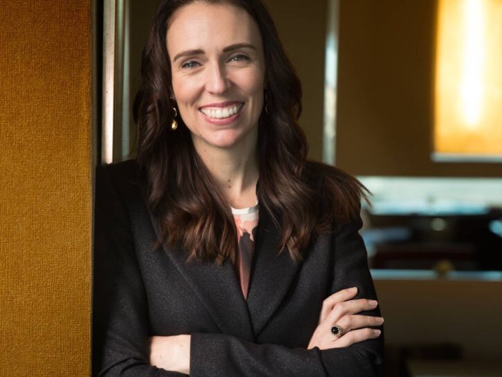 Jacinda Ardern: «Lascio e raddoppio»