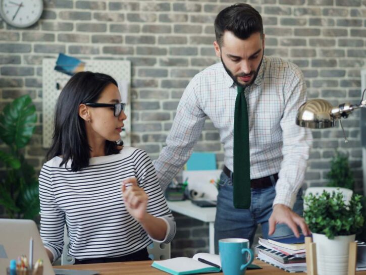 Molestie al lavoro: puoi chiedere aiuto a uno sportello gratuito