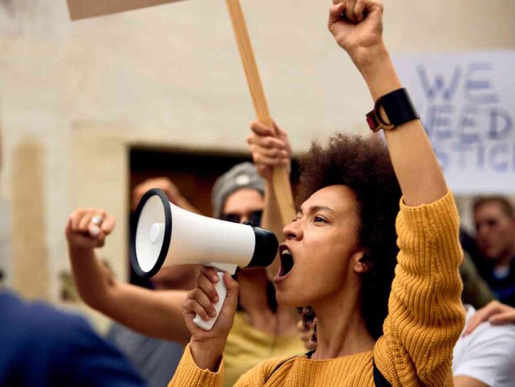 Dal suffragio femminile al Codice Rosso: le leggi sulle donne che hanno cambiato l'Italia