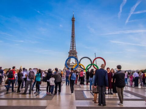 Viaggi low cost: visitare Parigi durante i Giochi Olimpici a costo quasi zero