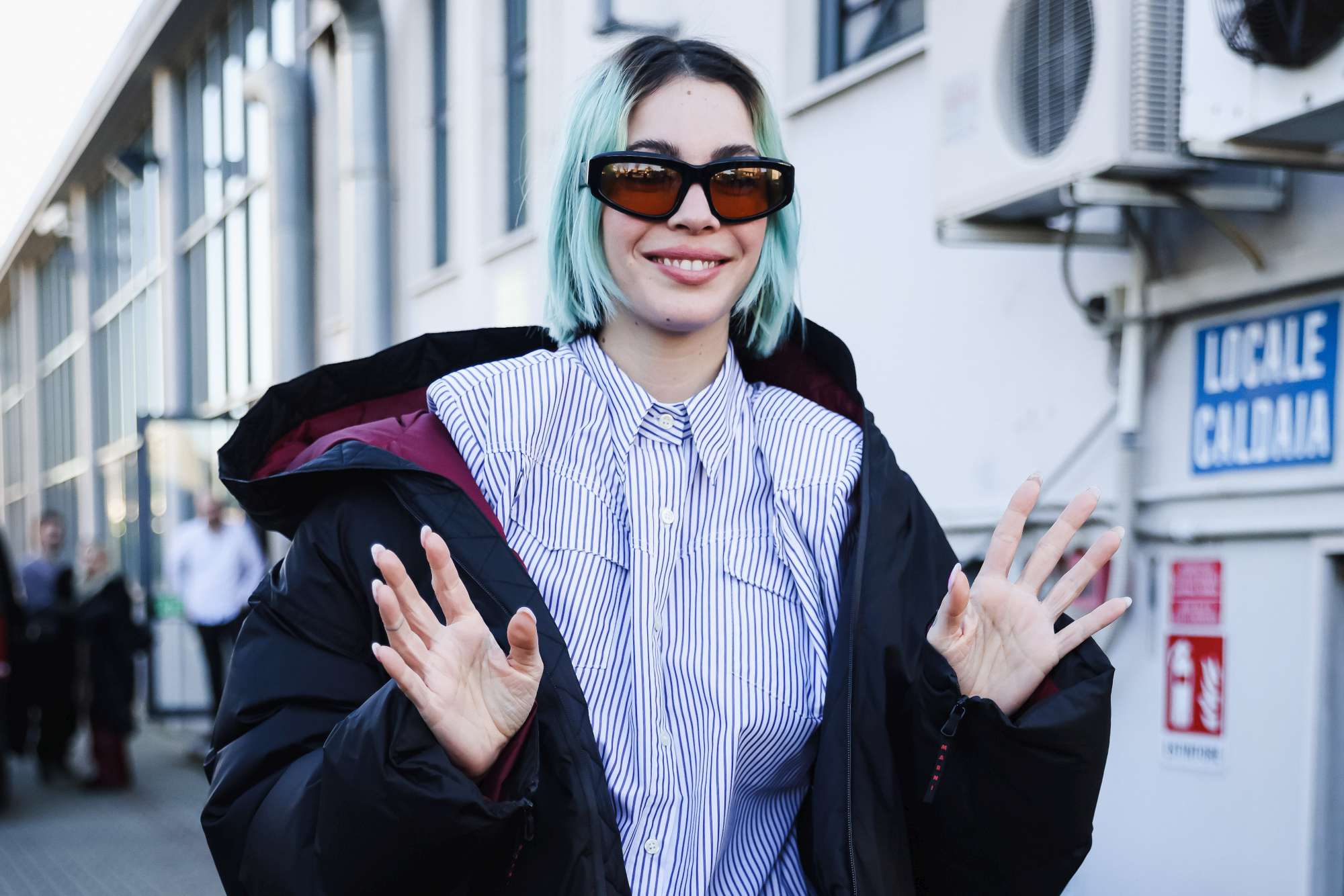 Rose Villain, false foto di nudo sul web: È deepfake, una violenza -  Donna Moderna