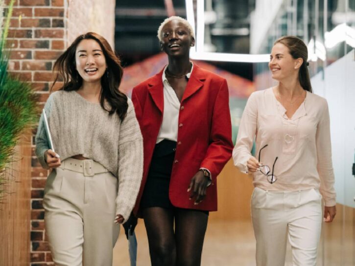 Re-Act: come reagire ai pregiudizi sul lavoro