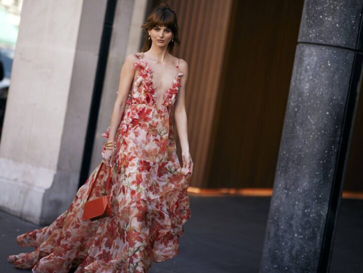 Shopping: i vestiti a fiori per dare il benvenuto alla primavera 2024